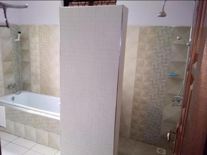 Apartamento Palatine Makindye Kizungu,