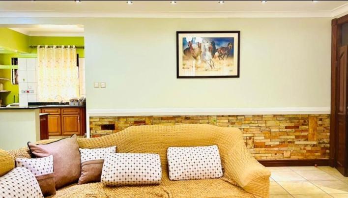 Palatine Makindye Kizungu, Apartamento *